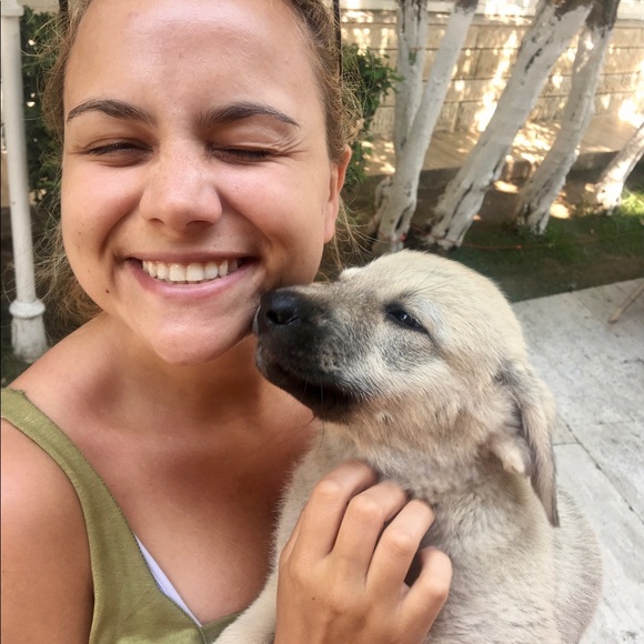 Meet your Posher, Deniz - Picture 4 of 4